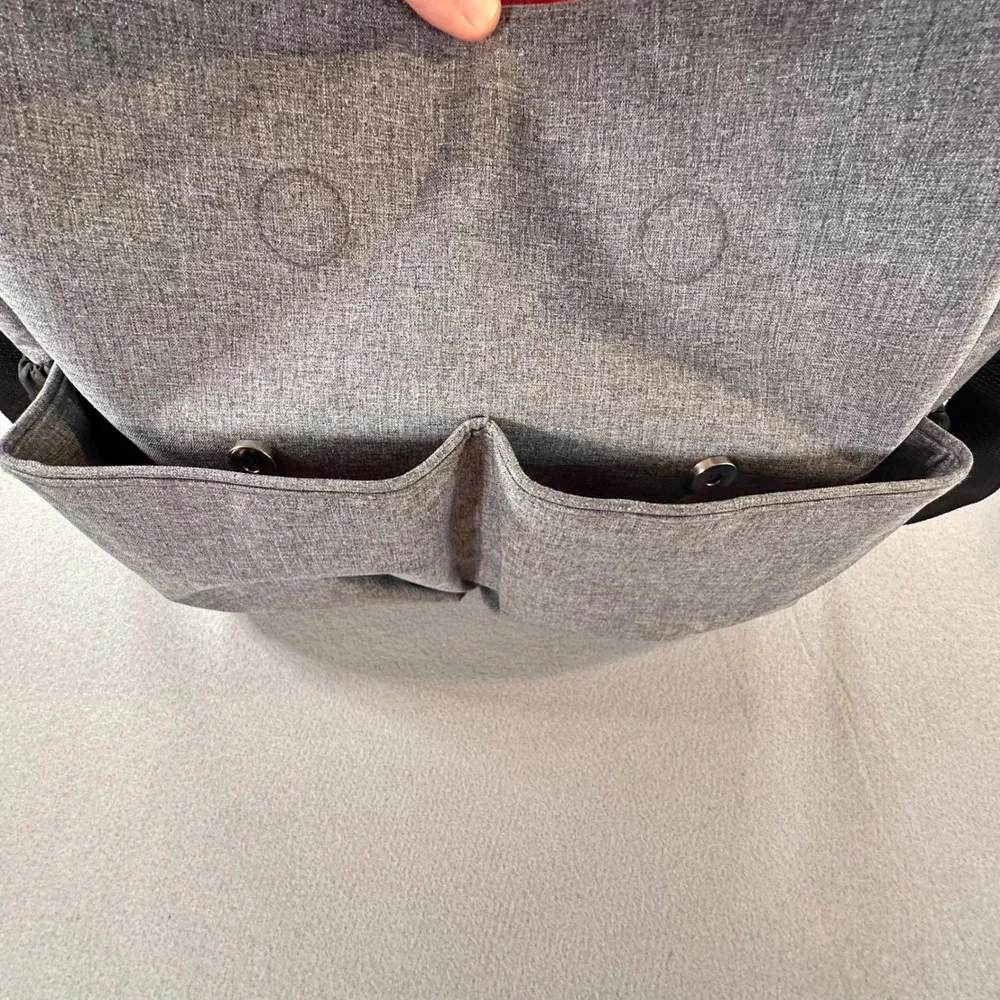Skip Hop Via Messenger Diaper Bag Heather Grey Red Lining with Changing Pad‎
